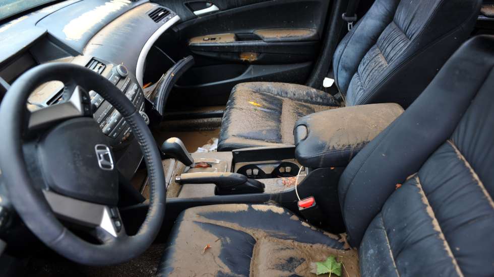 Selling A FloodDamaged Vehicle Sell Your Water Damage Car